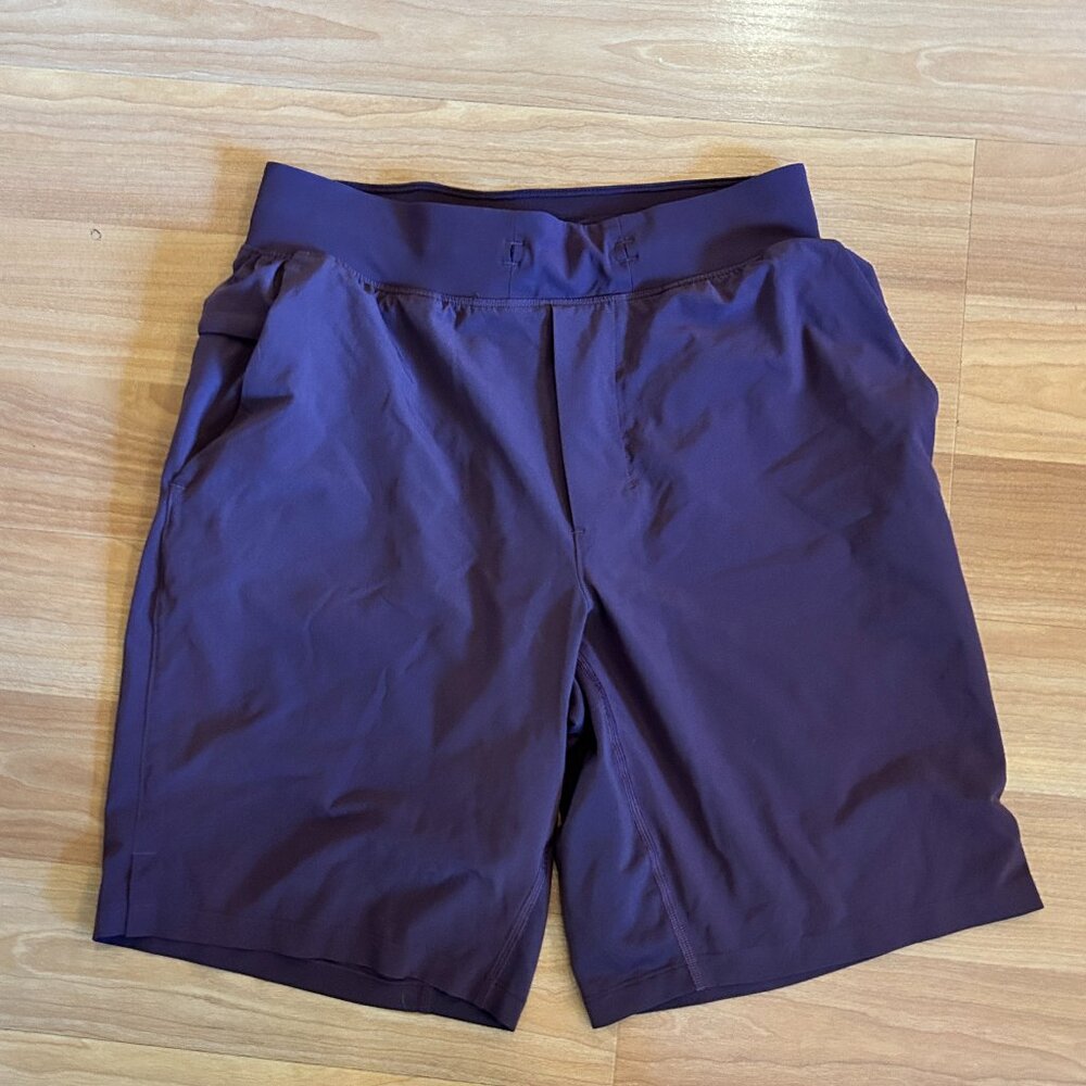 Lululemon Men's M Shorts - Preowned